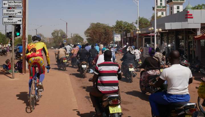 Straßenszene Ougadougou, Burkina Faso