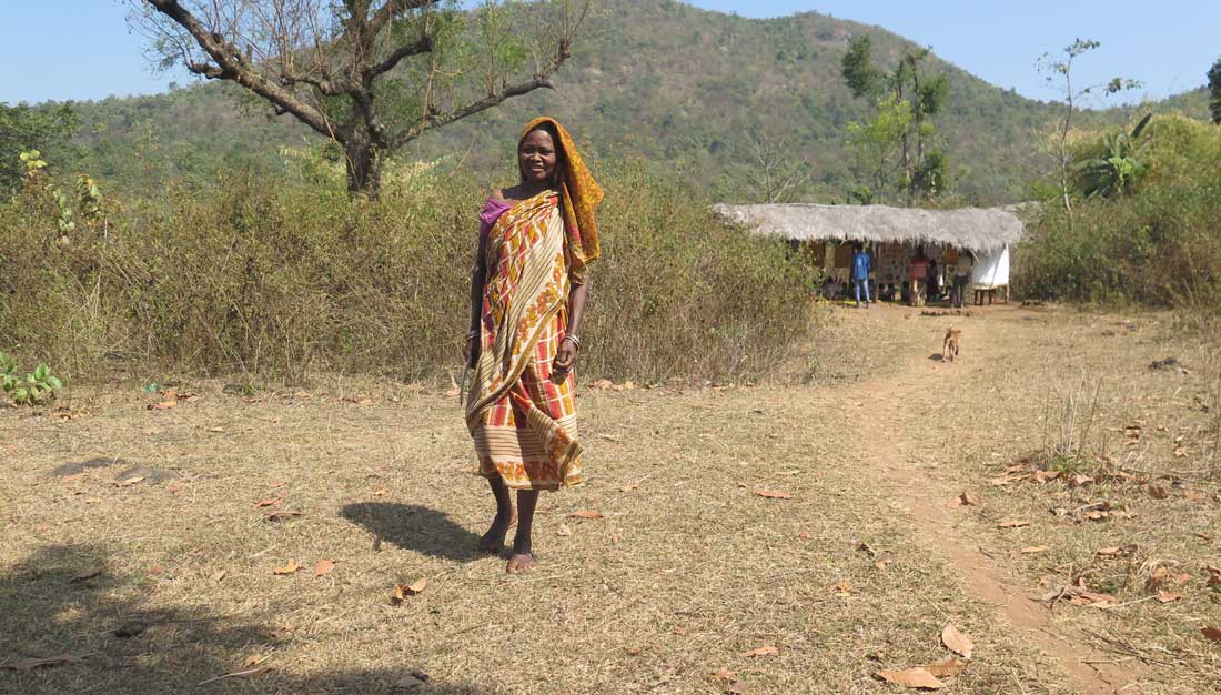 Frau der Adivasi-Gemeinschaft der Sabar in Jharkhand